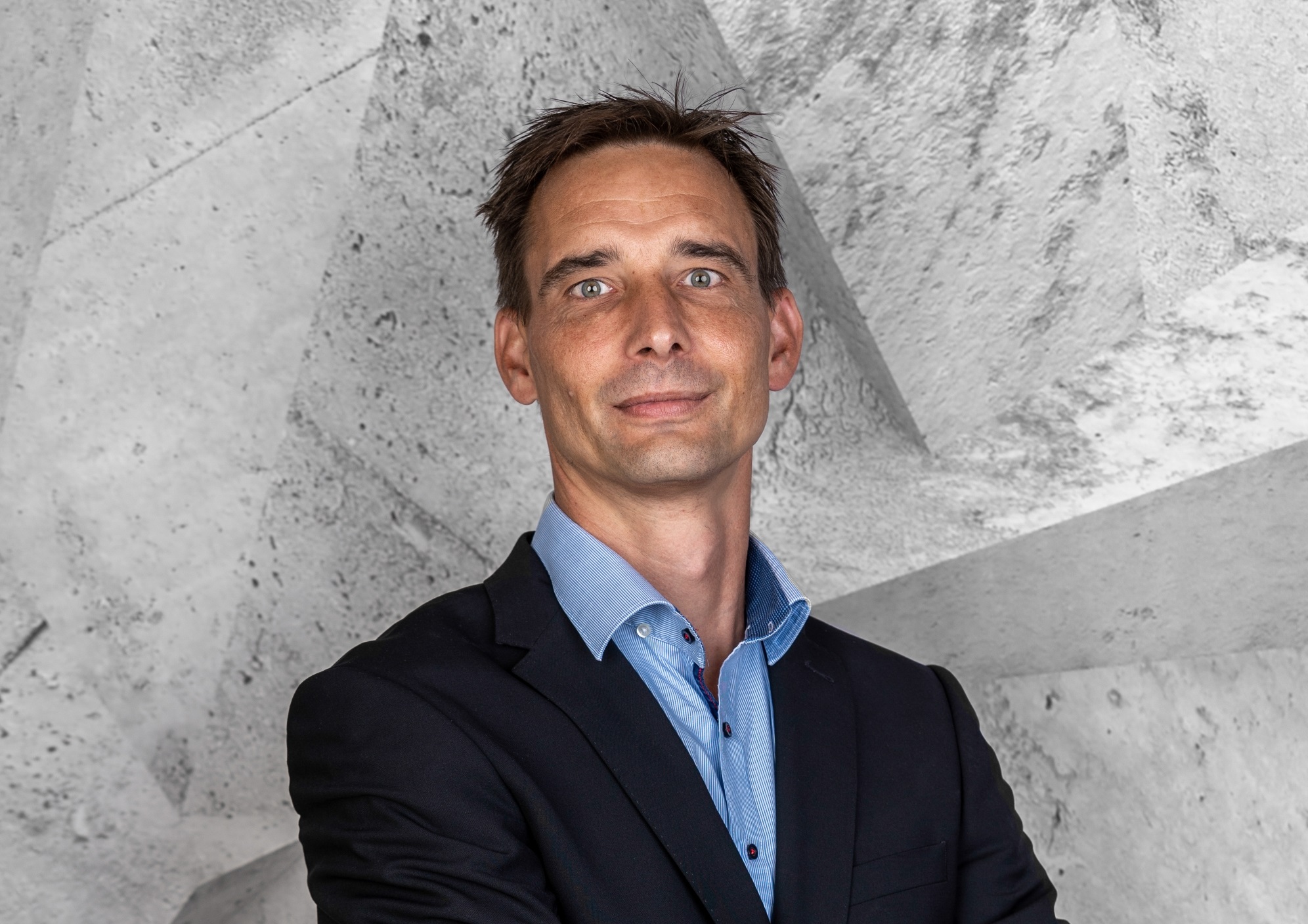 Szalay Róbert_közepes Szalay Róbert_közepes